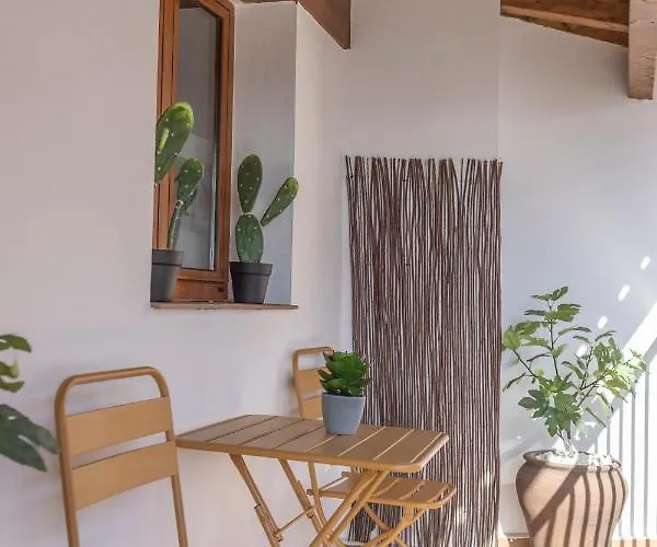 Гостевой дом Anj 4*